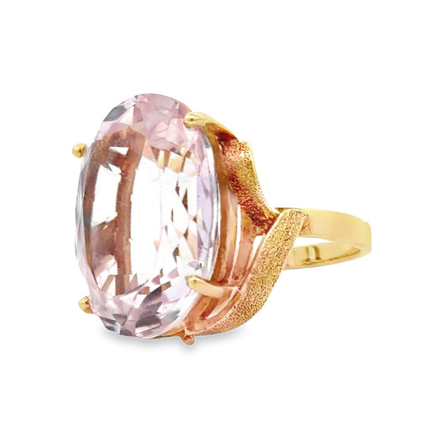 Estate 18K Yellow Gold Rutiled Kunzite Ring