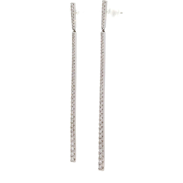 18K White Gold Tapered Diamond Bar Earrings